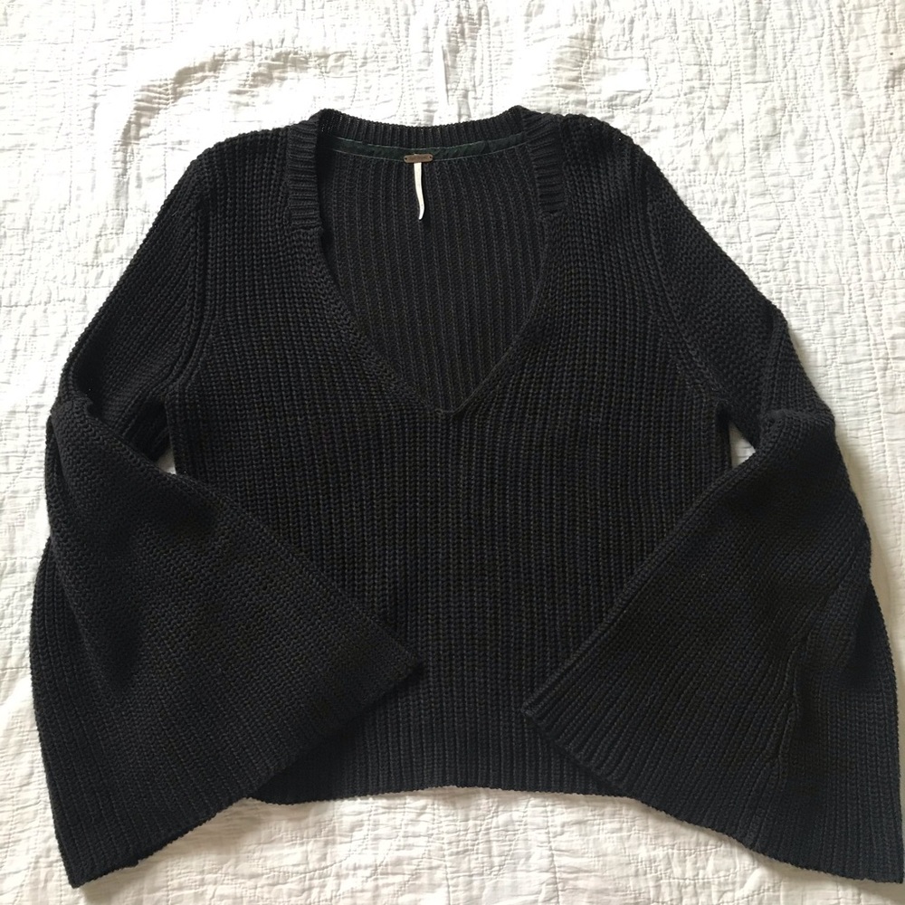Free People Bell Sleeve V-Neck  Cropped Sweater